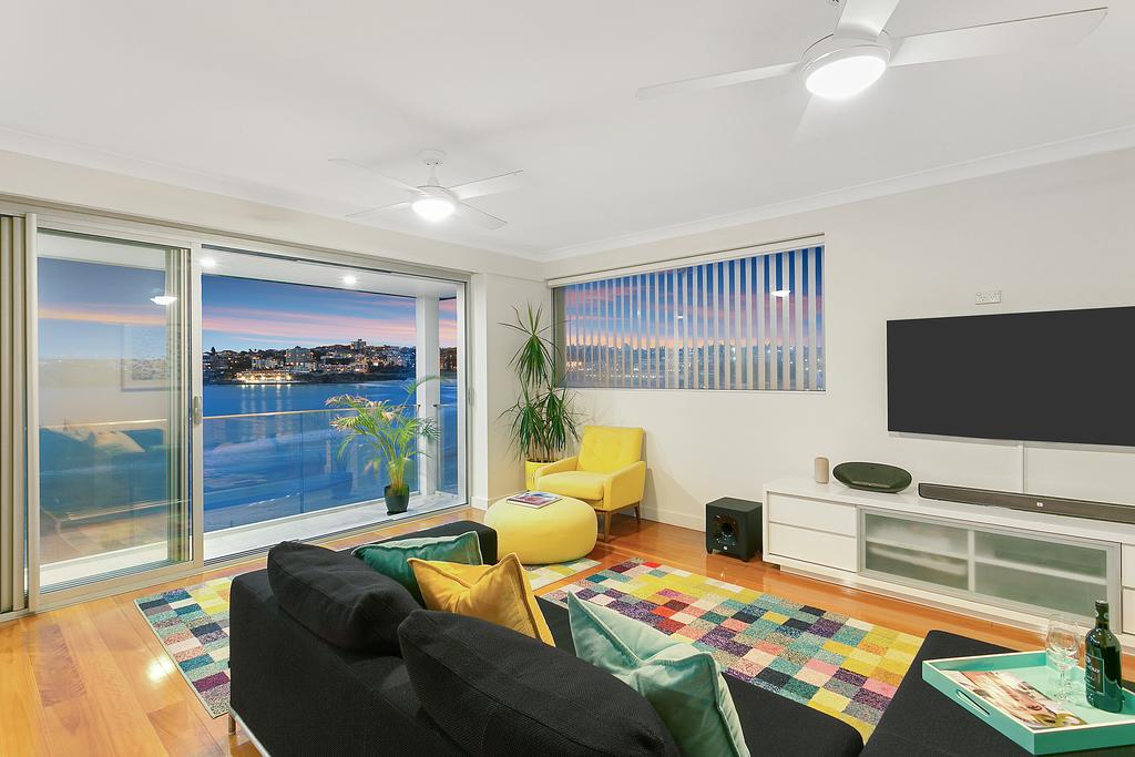 Best location Bondi Beach, Kevin's Place - A Bondi Beach Holiday Home