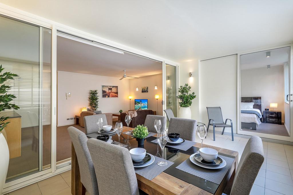 Furnished Apartment Walk to Bondi Beach